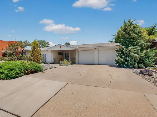 1104 California St NE, Albuquerque, NM 87110