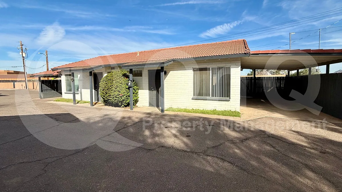 Building Photo - 3931 N Longview Ave #2