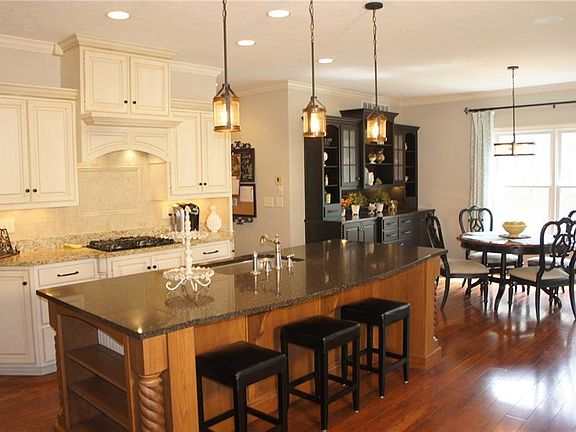 5th image of 2770 Sawtooth Oak Cir