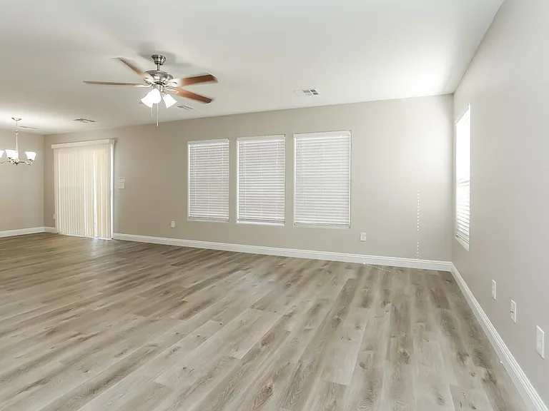 5820 Gemstone Peak St — Photo 4