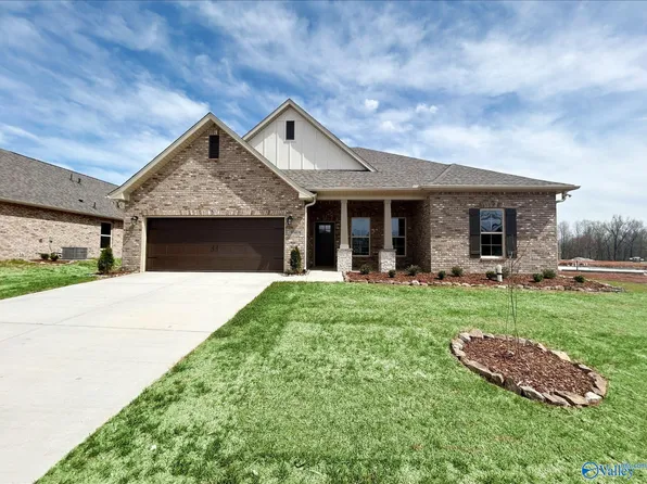 15608 Mizewell Ln NW, Harvest, AL 35749