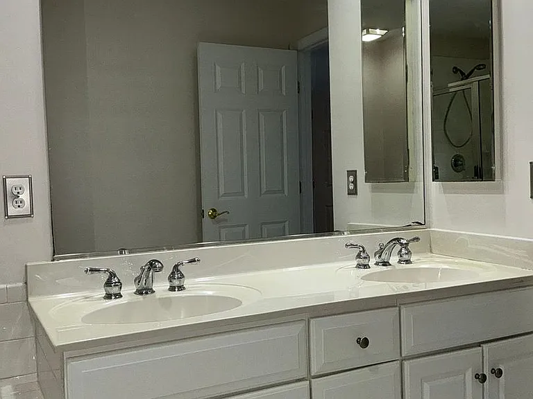 332 Casey Ln — Photo 18