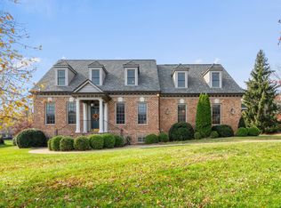 202 Kings Sq, Staunton, VA 24401