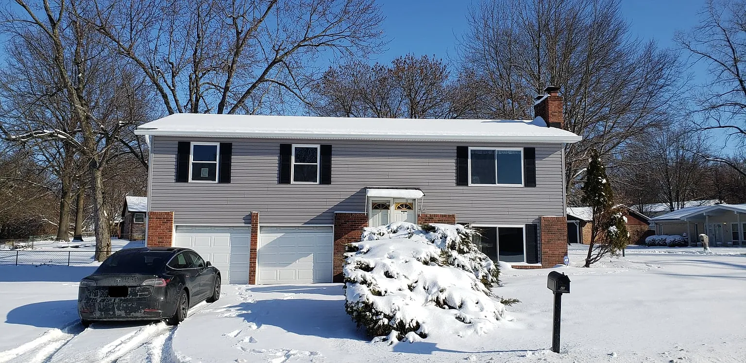 45 Morrison Dr photo 1