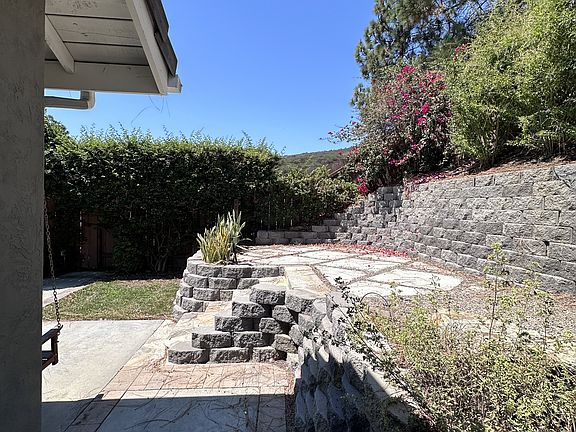 5th image of 14144 Korrey Dr