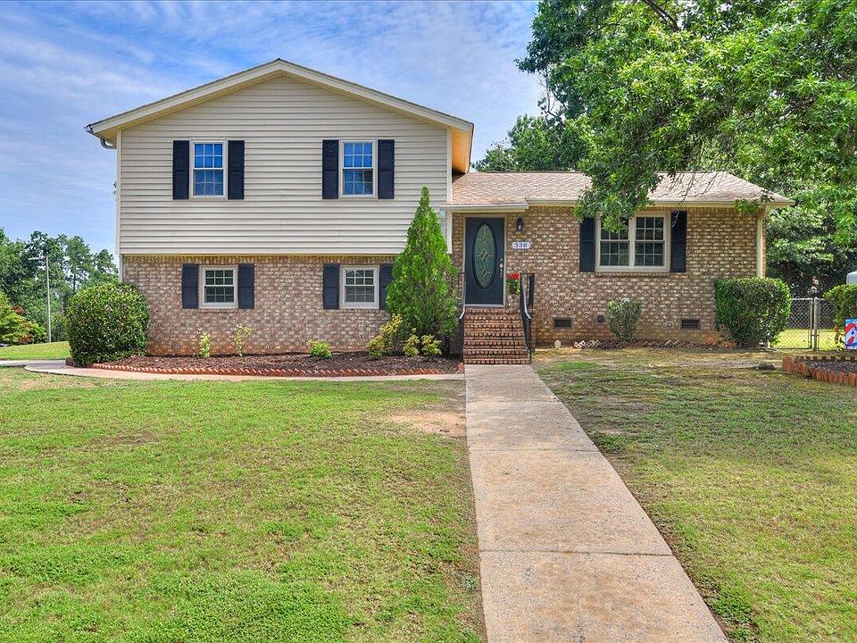 1st image of 338 Oak Lake Drive
