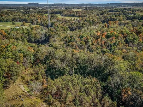 5.179 Roberts Cemetery Rd, Walling, TN 38587