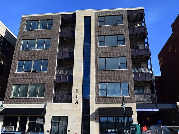 2nd image of 113 S Park St #302