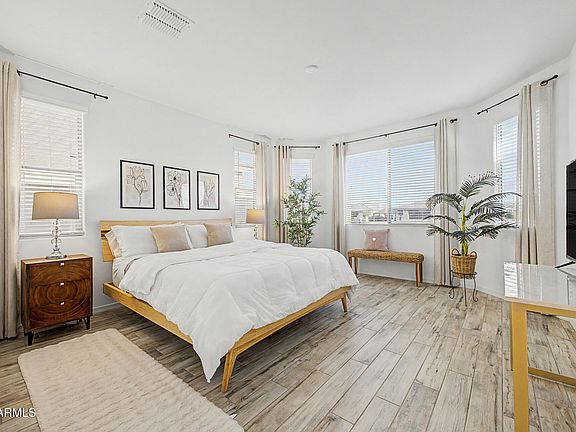 5th image of 40935 W Agave Road