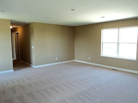 2475 Heron Lane
