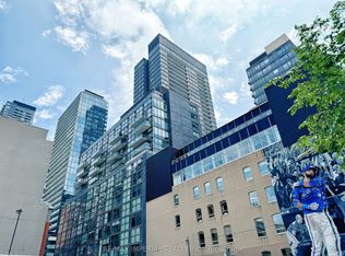 25 Oxley St #405, Toronto, ON M5V 2J5