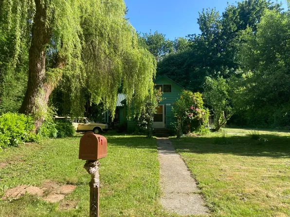 1827 18th Ave SE, Olympia, WA 98501