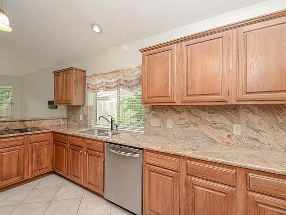 4th image of 3415 Stillwater Ln