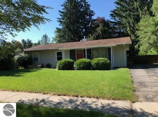1506 South Dr, Mt Pleasant, MI 48858