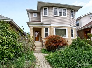 5130 W Newport Ave, Chicago, IL 60641