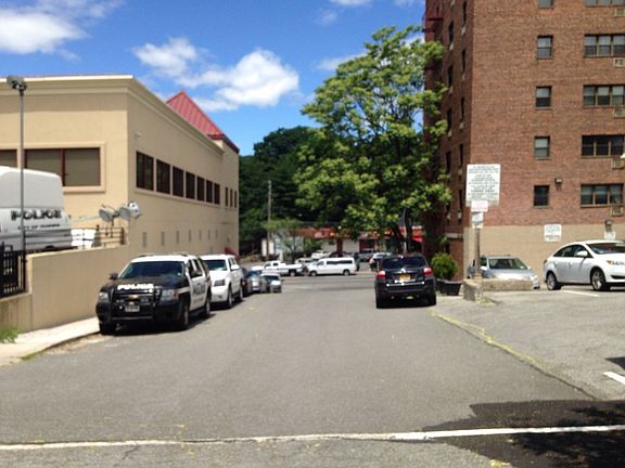 5th image of 20 Secor Pl APT 2R