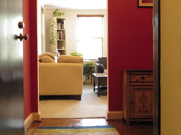Foyer with arched doorway