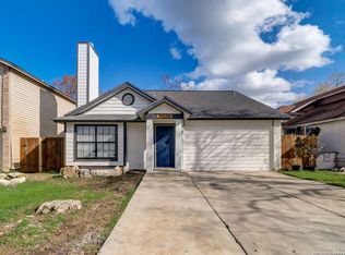 3074 Beacon Fld, San Antonio, TX 78245
