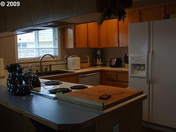 5th image of 6275 SE Century Ct