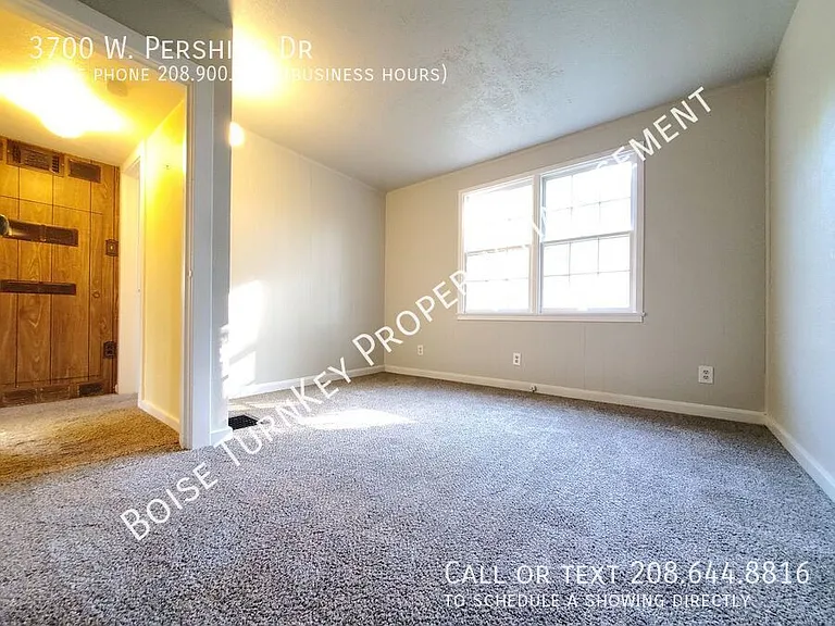 3700 W Pershing Dr — Photo 31
