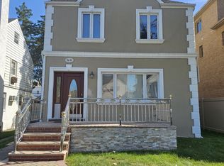 7651 174th St #M, Fresh Meadows, NY 11366