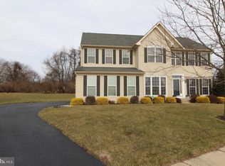 105 Riverside Ln, Coatesville, PA 19320