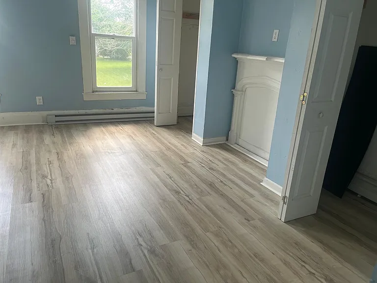 430 S 11th St #1C — Photo 3