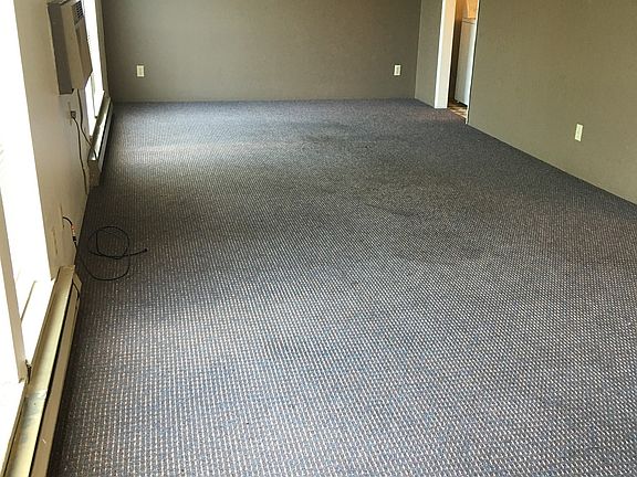 4th image of 545 NE Kamiaken St APT 9