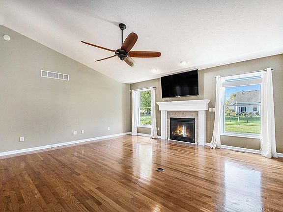 5th image of 51175 Kendallwood Dr