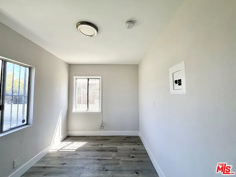 254 E Lanzit Ave #1 — Photo 30