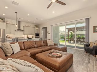 10447 W Salter Dr, Peoria, AZ 85382
