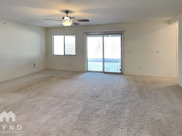2491 N Agave Ln — Photo 3