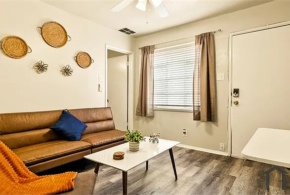 3918 Thomason Ave #5 — Photo 10