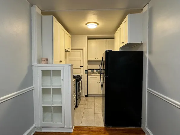 703 W 29th St, Wilmington, DE 19802
