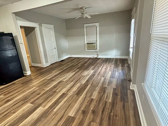 4th image of 1015 Sale Ave