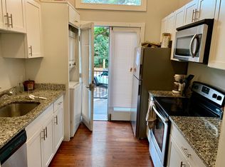 99 Bull St APT E, Charleston, SC 29401