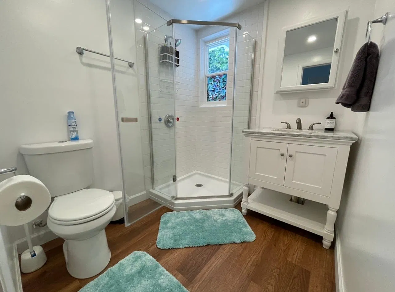 1360 Edmonton Dr — Photo 4