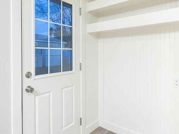 4th image of 7643 E FARMDALE Avenue