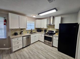 5840 Oleander St, Port Arthur, TX 77640