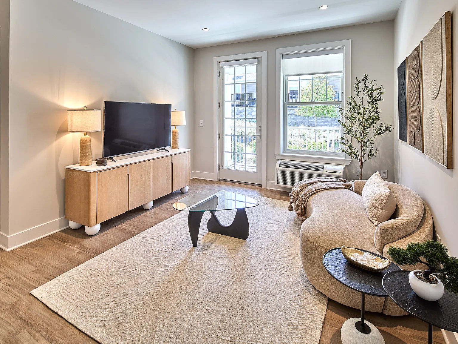 The Reserve at Clarkstown — Photo 4