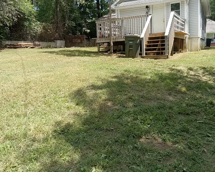 921 Lincoln St — Photo 8