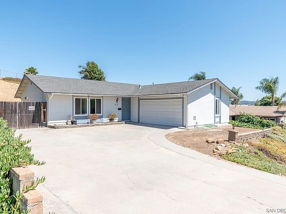 2nd image of 9939 Carlton Hills Blvd
