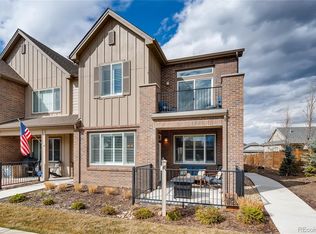 606 E Dry Creek Pl, Littleton, CO 80122