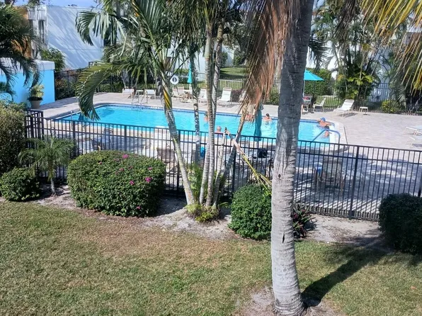 517 Dotterel Road #32c, Delray Beach, FL 33444