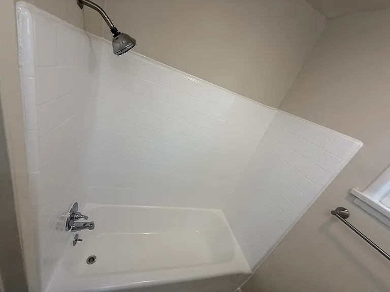 242 E Del Amo Blvd #A — Photo 8