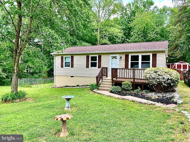 1st image of 10746 Robert E Lee Dr