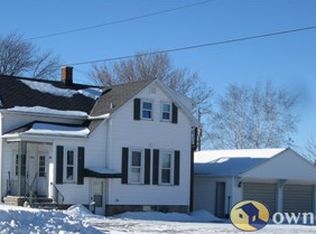 101 Parkway Rd, Manitowoc, WI 54220