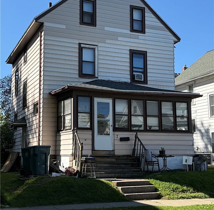 1st image of 7 Marigold St