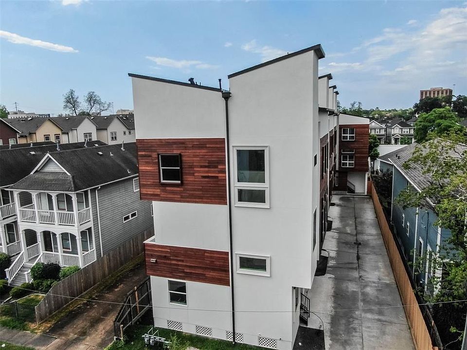 1st image of 1539 W 23rd St Unit C