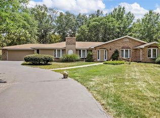 7 Patty Ann Ct, Saint Peters, MO 63376